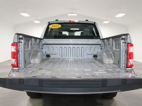 Used 2022 Ford F150 XL w/ Trailer Tow Package image 18