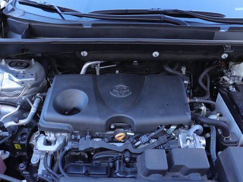 Used 2023 Toyota RAV4 XLE w/ Convenience Package image 38