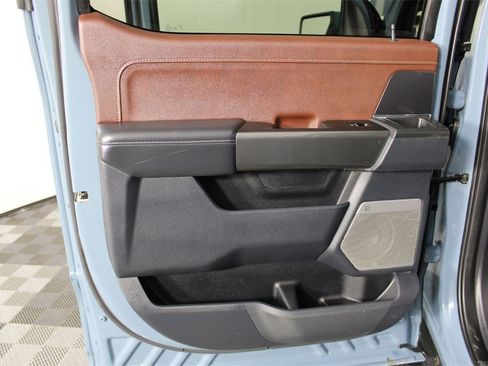 Used 2023 Ford F150 Lariat w/ Equipment Group 502A High image 33