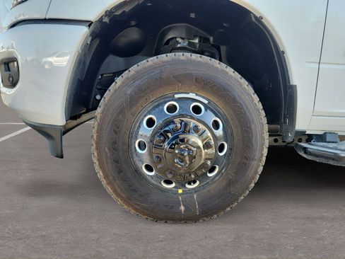 New 2026 RAM 3500 Laramie w/ Night Edition AWD/4WD image 9