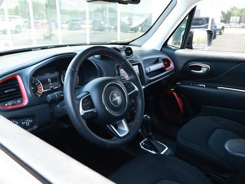 Certified 2023 Jeep Renegade Trailhawk AWD/4WD image 25