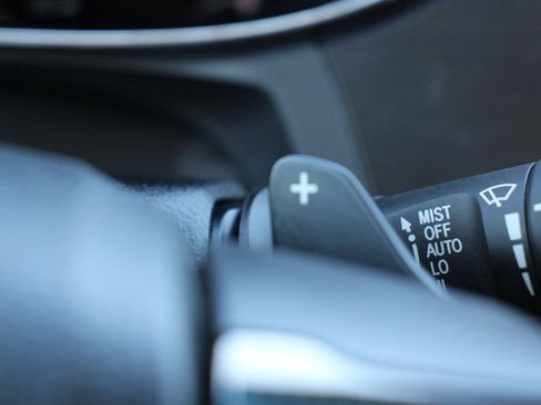 Used 2013 Toyota Avalon Limited image 27