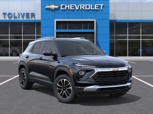 New 2026 Chevrolet TrailBlazer LT w/ Convenience Package FWD image 8