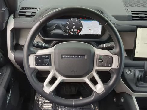 Certified 2025 Land Rover Defender 110 S image 24