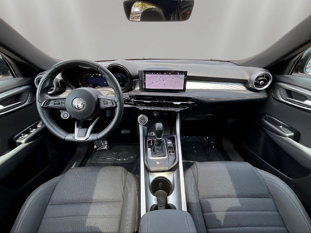 Used 2024 Alfa Romeo Tonale Ti AWD/4WD image 7