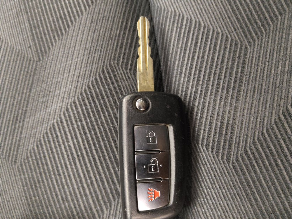 Used 2016 Nissan Rogue S FWD image 32
