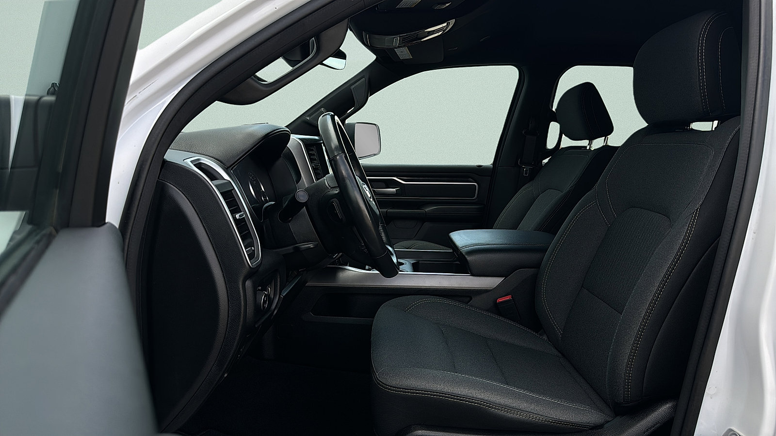 Used 2022 RAM 1500 Big Horn AWD/4WD image 25