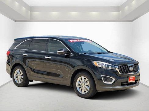 Used 2018 Kia Sorento L FWD image 1