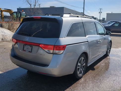 Used 2016 Honda Odyssey Touring Elite image 14