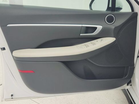 Used 2025 Hyundai Sonata SEL FWD image 22