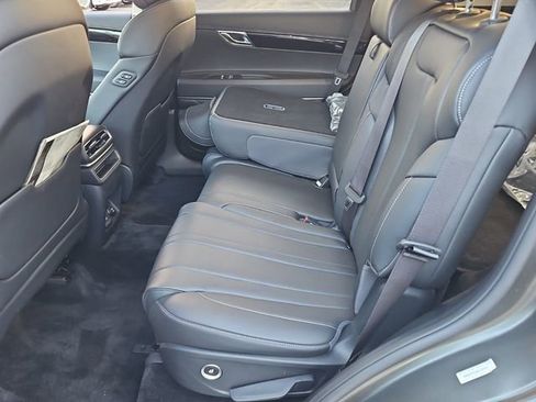 Used 2025 Genesis GV80 2.5T Standard image 13