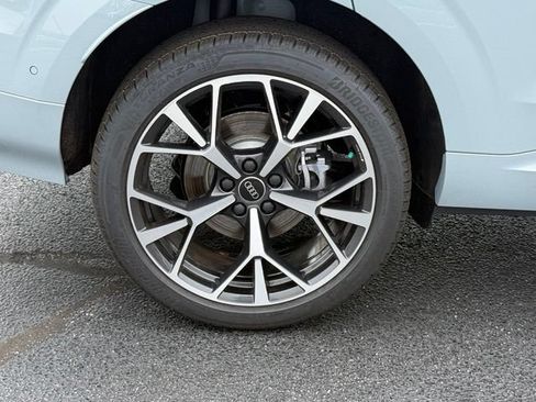 New 2026 Audi Q3 quattro 2.0T AWD/4WD image 6
