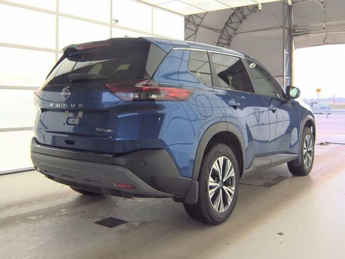 Certified 2023 Nissan Rogue SV AWD/4WD image 4