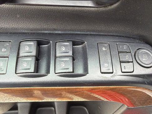Used 2014 Chevrolet Silverado 1500 LTZ w/ LTZ Plus Package AWD/4WD image 18