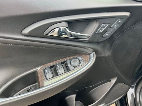 Used 2024 Chevrolet Malibu LT image 16