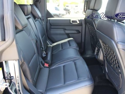 New 2026 Ford Bronco Badlands AWD/4WD image 9
