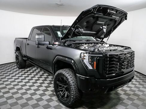 New 2026 GMC Sierra 2500 Denali w/ Denali Reserve Package image 32
