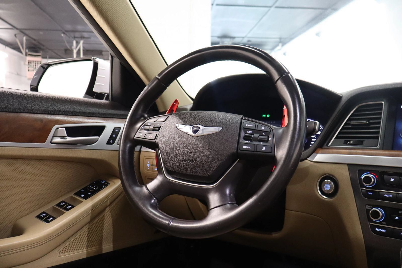 Used 2015 Hyundai Genesis 5.0 w/ Option Group 05 RWD image 31