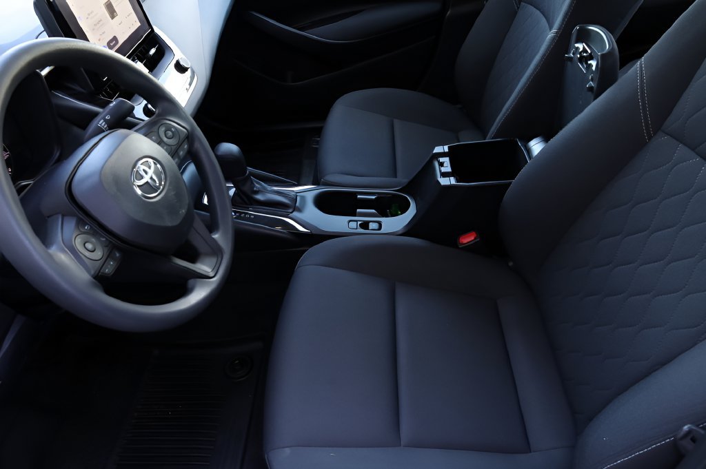 Certified 2024 Toyota Corolla LE FWD image 37