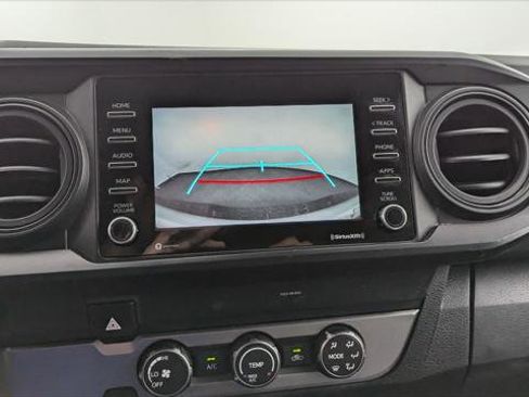 Used 2022 Toyota Tacoma SR image 21