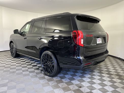 New 2026 Ford Expedition Platinum w/ Stealth Performance Package image 3