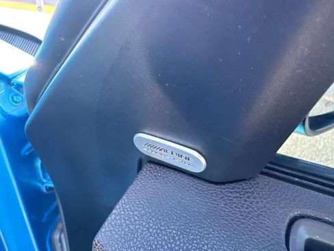Used 2018 Dodge Charger R/T Scat Pack RWD image 39