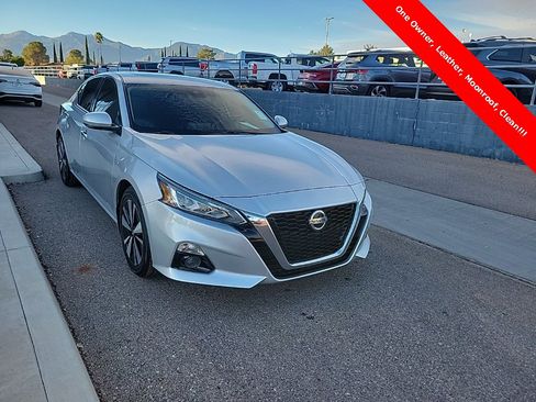 Used 2020 Nissan Altima 2.5 SV image 9