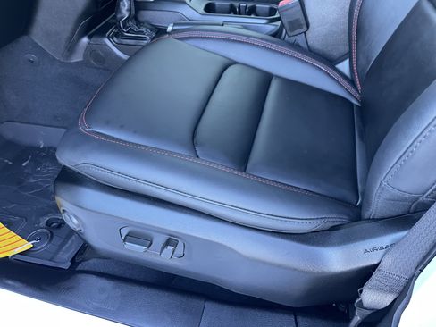 New 2026 Jeep Wrangler Unlimited Rubicon w/ Technology Group image 11