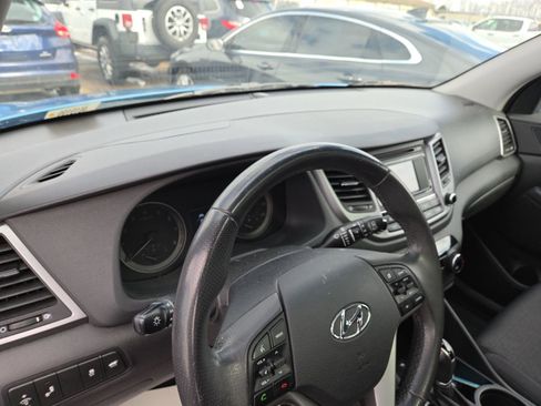 Used 2017 Hyundai Tucson Night image 9