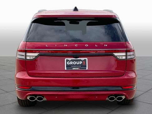 New 2026 Lincoln Aviator Reserve AWD/4WD image 4