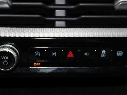 Used 2025 Ford Explorer Active image 55