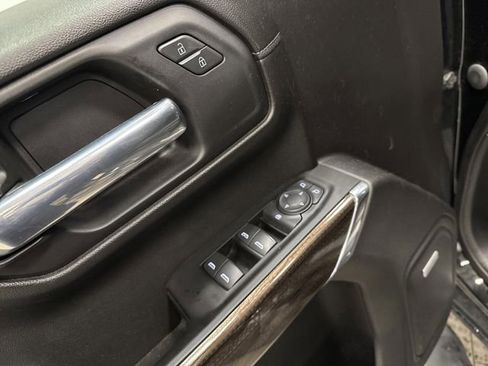 Used 2022 Chevrolet Silverado 1500 LT Trail Boss w/ LT Trail Boss Premium Package image 31