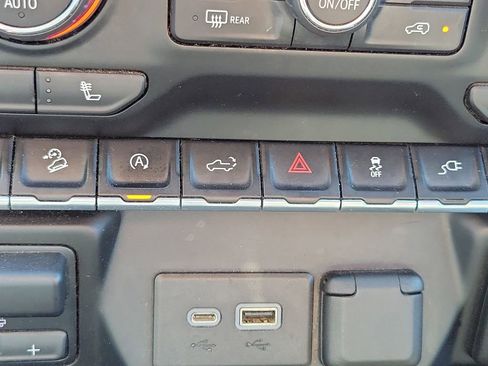 Used 2021 Chevrolet Silverado 1500 RST w/ All Star Edition Plus image 28