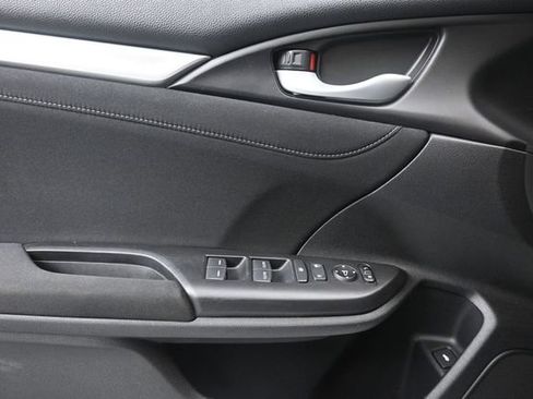 Used 2019 Honda Civic EX image 25