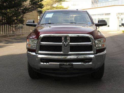 Used 2018 RAM 2500 Tradesman w/ Chrome Appearance Group AWD/4WD image 3