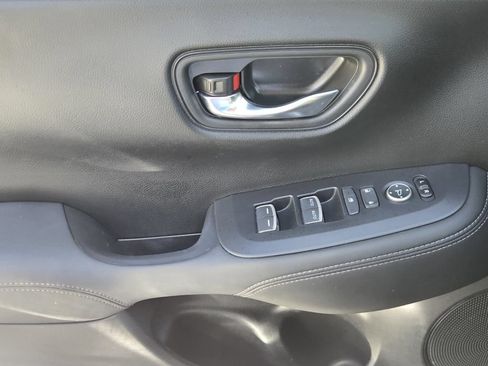 Certified 2025 Honda HR-V EX-L image 25