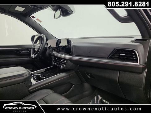 Used 2025 Chevrolet Suburban RST w/ Sun And Tow Package image 12