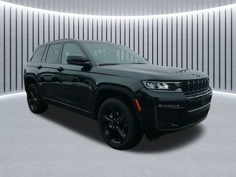 New 2026 Jeep Grand Cherokee Limited w/ Limited Altitude Package image 1