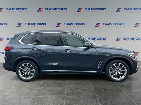 Used 2022 BMW X5 xDrive40i w/ Luxury Seating Package image 6