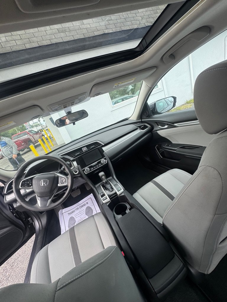 Used 2017 Honda Civic EX image 11