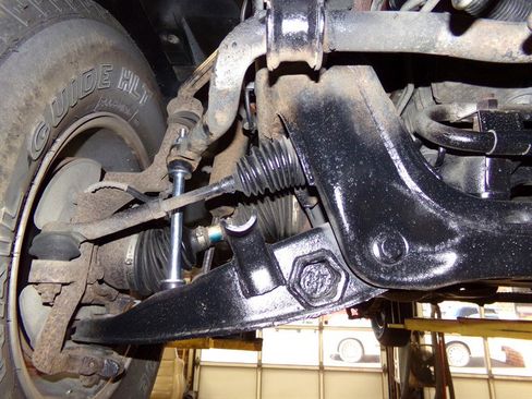 Used 2004 Ford Explorer Sport Trac 4x4 image 81