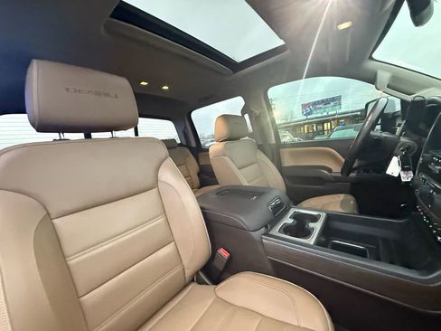 Used 2018 GMC Sierra 2500 Denali w/ Duramax Plus Package image 24