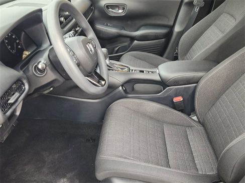 Certified 2023 Honda HR-V LX image 11