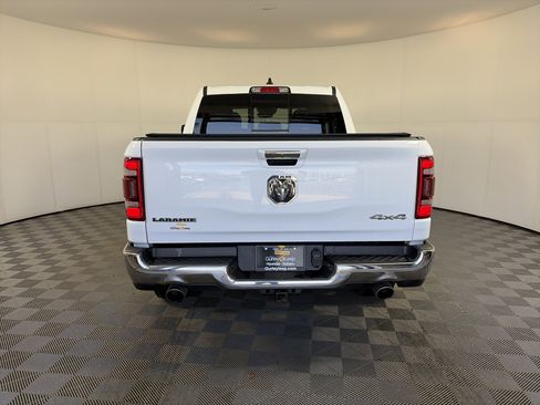 Used 2022 RAM 1500 Laramie image 9