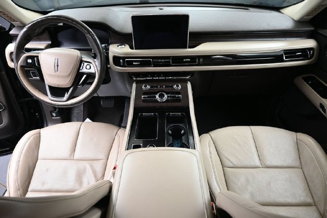 Used 2021 Lincoln Aviator Reserve w/ Equipment Group 201A AWD/4WD image 18