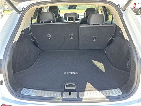 Used 2022 Genesis GV70 2.5T w/ Select Package image 15