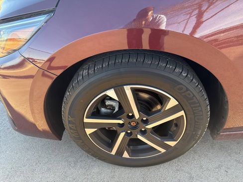 Certified 2024 Nissan Sentra SV image 9