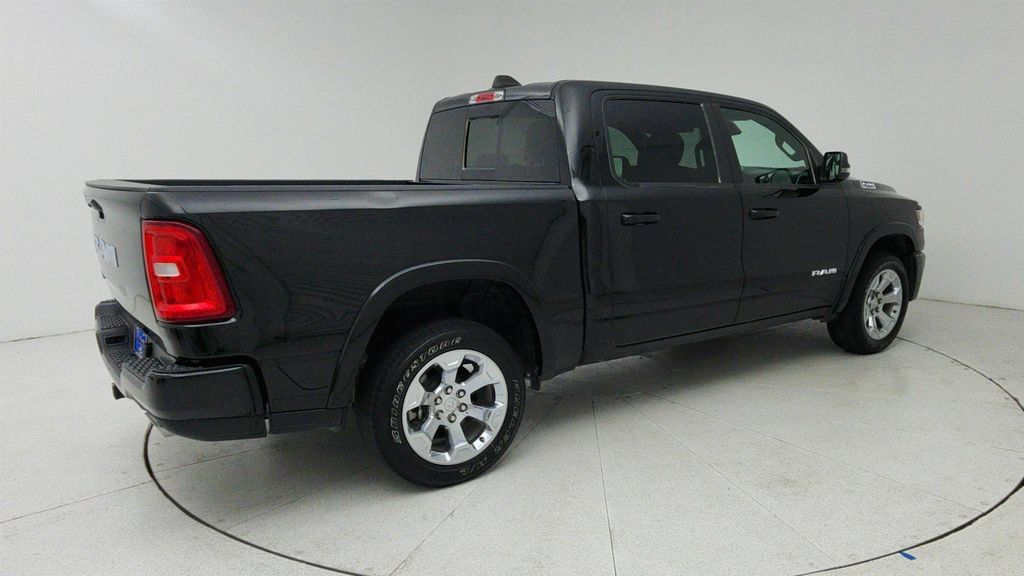 Used 2025 RAM 1500 Big Horn RWD image 7