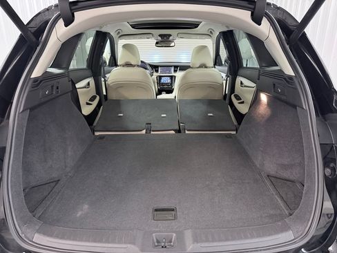 Used 2019 INFINITI QX50 Luxe w/ Navigation Package AWD/4WD image 34