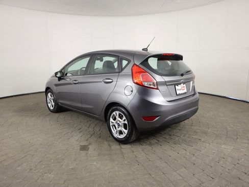 Used 2014 Ford Fiesta SE image 5